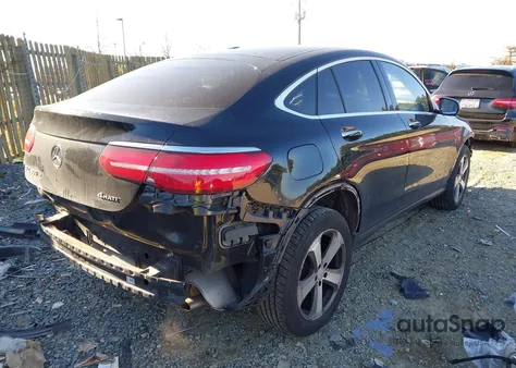 2017 Mercedes-Benz Glc 300 Coupe 4Matic z USA, uszkodzony, nr VIN WDC0J4KB0HF158747